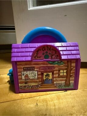 Vintage Pound Puppies Camp play-set no figurines